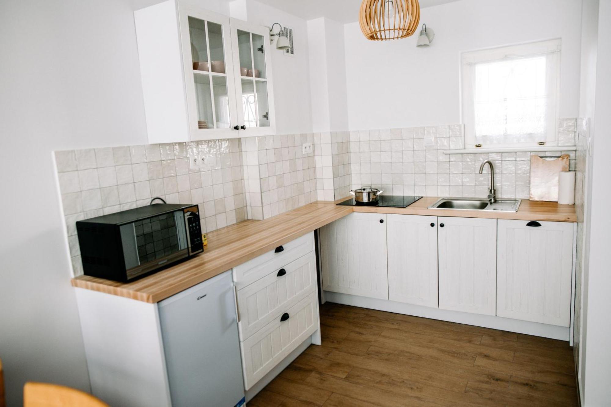 Apartament Antrakt Єленя-Ґура Екстер'єр фото